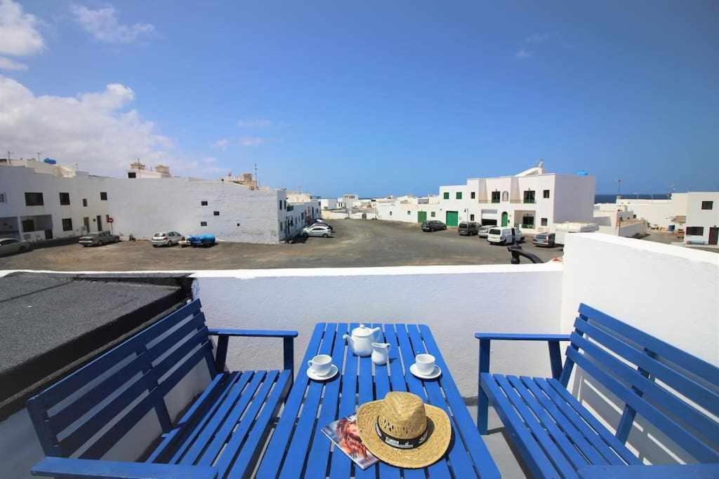 Casa Alejandra Con Terraza Y Barbacoa Villa El Golfo Luaran gambar